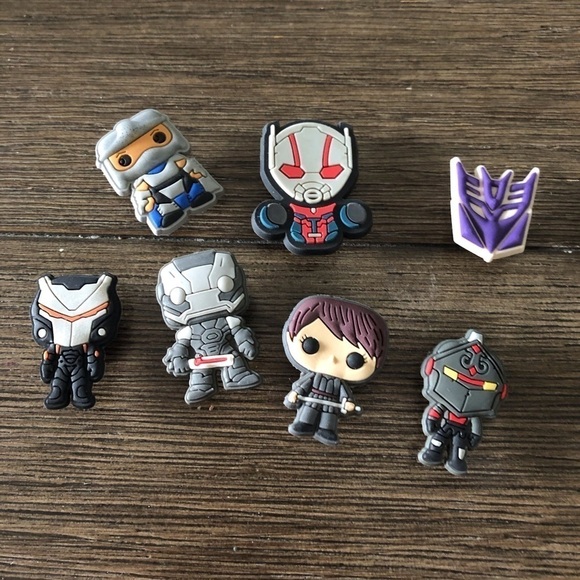 Hero & villains Crocs charms - Picture 1 of 2